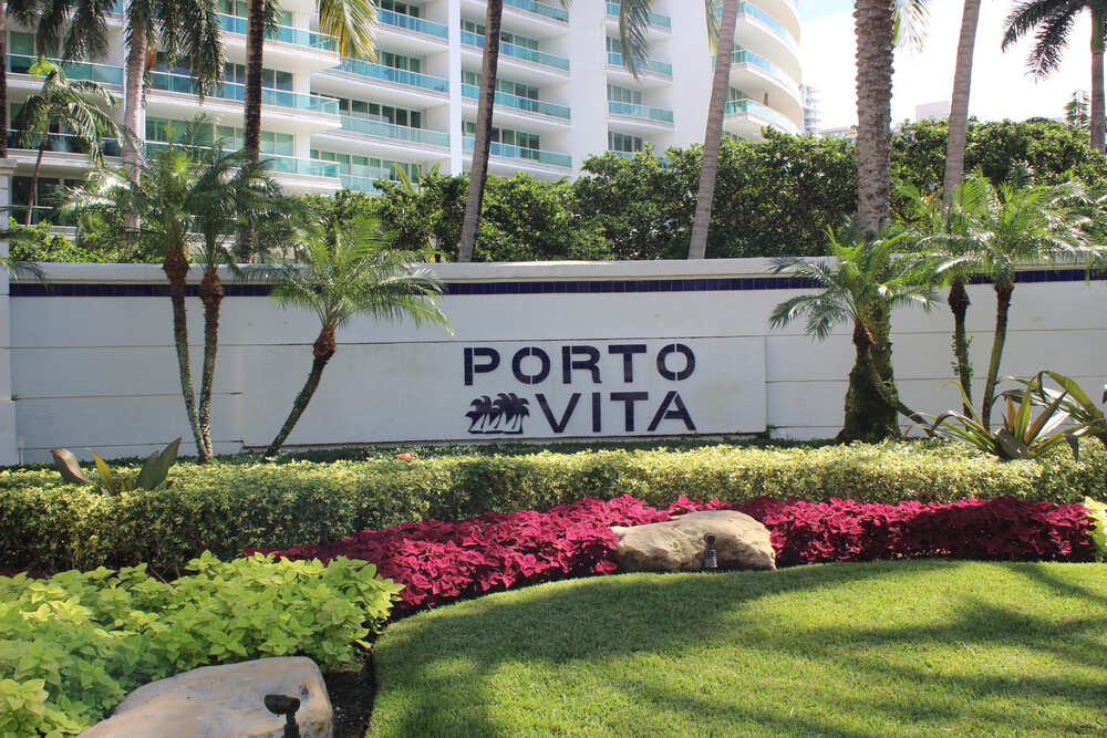 Porto Vita north tower condo main photo